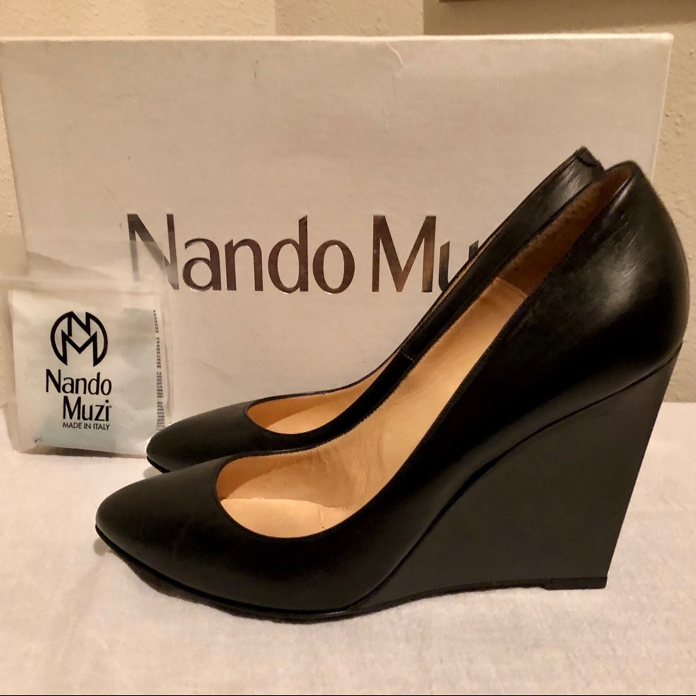 Nando Muzi Leather Wedge Pumps